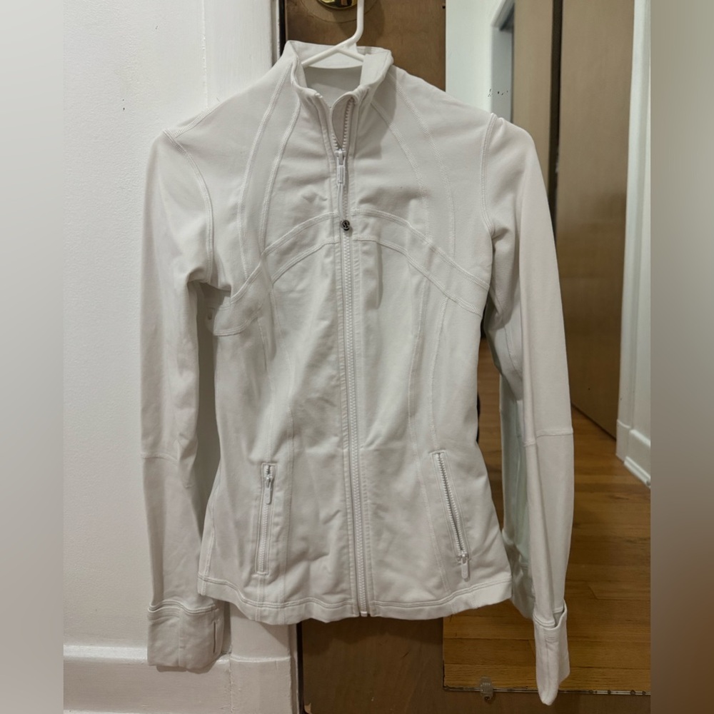 LULULEMON - Define Jacket Nulu